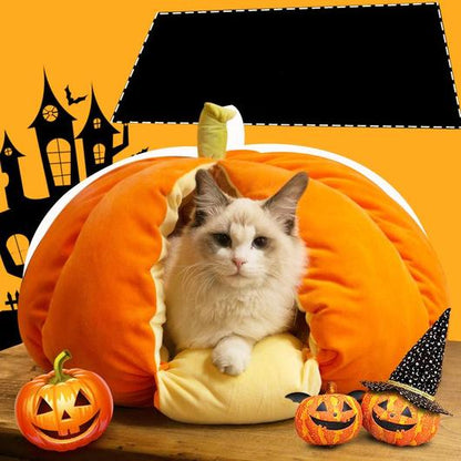 Plush Pumpkin Cat Bed